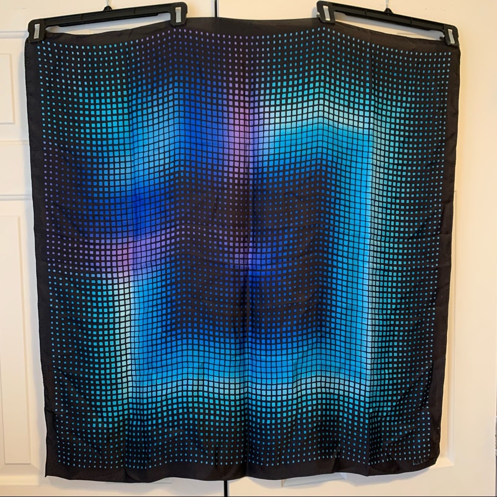 Nicole Miller square optical gradation scarf